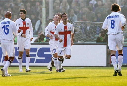 即将迎战巴萨，跟队：切尔西将在斯坦福桥门口树立帕尔默冰雕（战巴萨在即，切尔西将在斯坦福桥外竖立帕尔默冰雕）