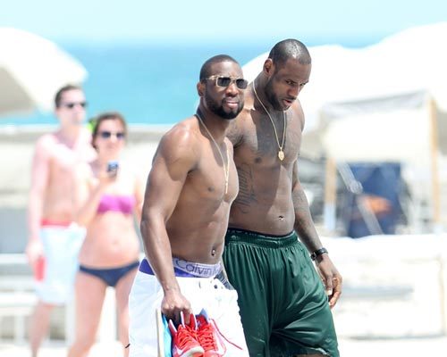 仅次于拉莫斯和魔笛，佩里西奇是欧冠打入点球第三年长的球员（佩里西奇成欧冠点球破门球员中年龄第三，仅次拉莫斯与魔笛）