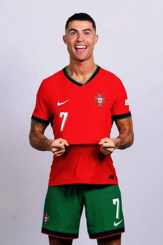 奥林匹亚科斯中场：皇马是世界最强球队之一，为我们感到自豪（奥林匹亚科斯中场：皇马位列世界顶尖强队，我们为球队感到自豪）