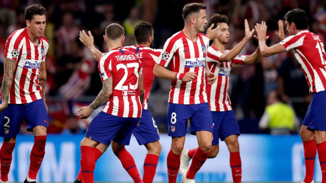 伦敦奥运马术双骄伴随爱马同日辞世 相互扶持逾二十载共谱辉煌传奇（伦敦奥运马术双雄与爱马同日谢幕 相伴二十余载共铸辉煌传奇）