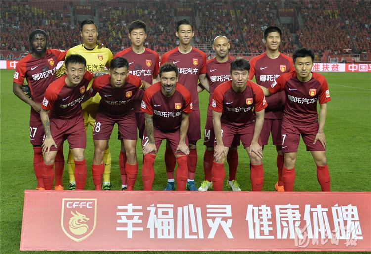 特瓦斯公开贬低阿根廷联赛，阿足协主席：他不了解我们的历史（特瓦斯批评阿根廷联赛，阿足协主席回击：他不懂我们的历史）
