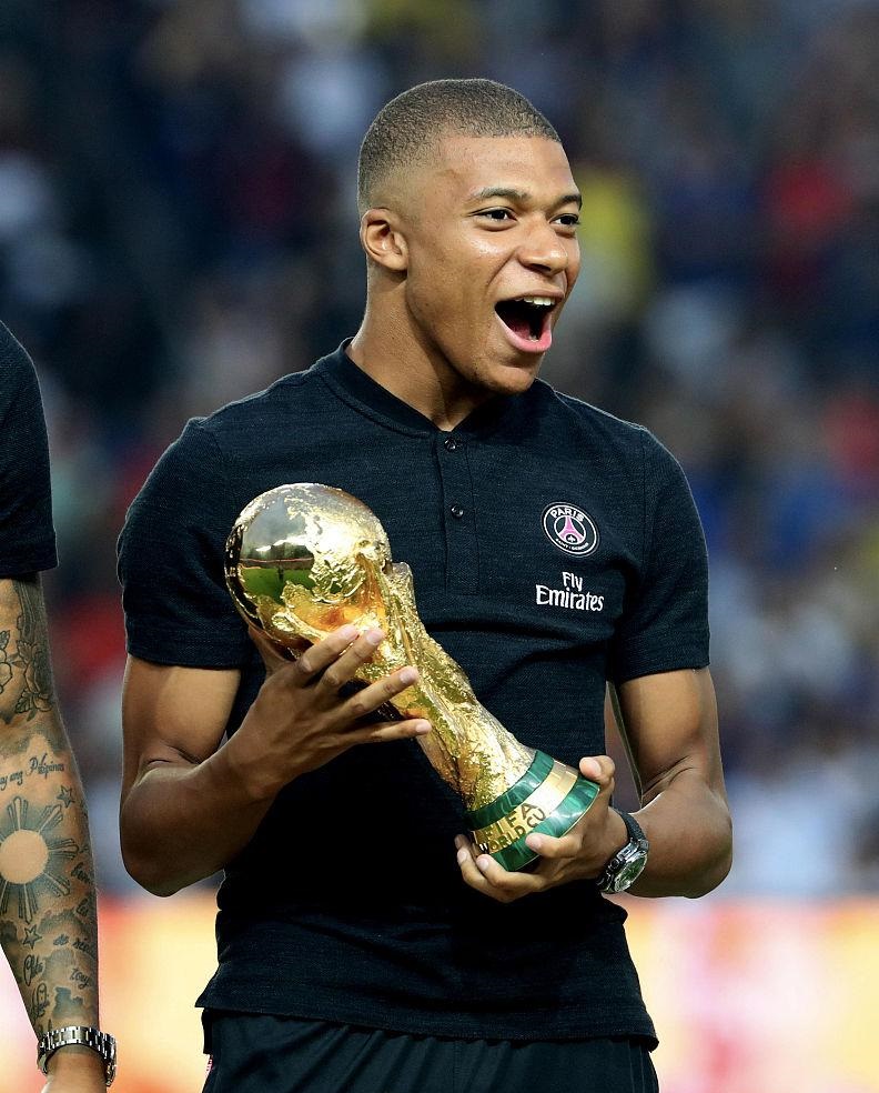 没开始就结束？奥西利奥：冬窗操作复杂，现有阵容已足够完整（未启先终？奥西利奥：冬窗运作复杂，现有阵容已足够完善）