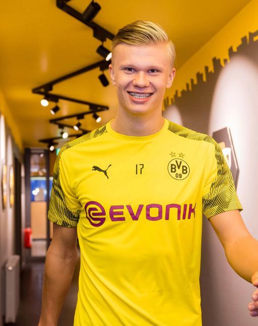 加拉塔萨雷主席谈梅西转会传闻：不会采取破坏财务状况的行动（加拉塔萨雷主席回应梅西转会传闻：绝不以牺牲财务健康为代价）