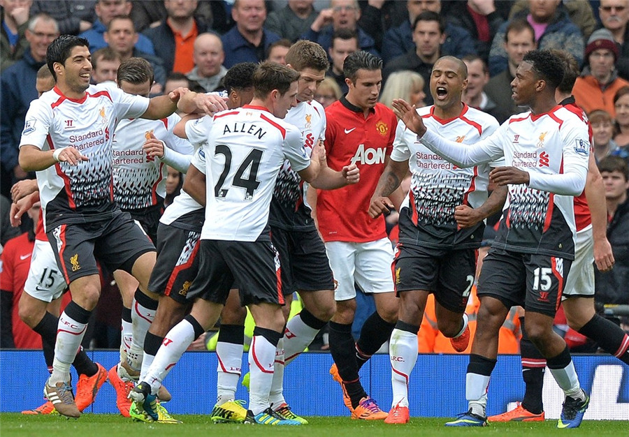 詹姆斯：队友总拿破纪录跟我开玩笑，感觉每件事都能变成纪录（詹姆斯：队友总用我破纪录打趣，我觉得什么事都能变成纪录）